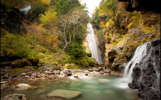 Картинка Япония, водопад, деревья, Нагано, скалы, осень