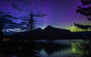 Картинка beautiful, Banff National Park, лес, night, озеро, ночь, Canada, северное сияние, гора, Alberta