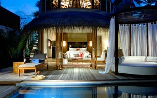 Картинка house, pool, лежак, екстерер, спальня, диван, домик, maldiwes, стиль, бассейн, кровать, бунгало