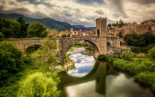 Картинка мост, река Флувия, Испания, Каталония, Spain, Бесалу, Catalonia, Fluvia River, отражение, Besalu