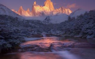 Картинка зима, свет, снег, Патагония, горы, камни, река, скалы