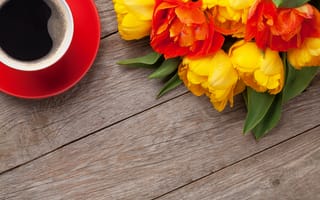 Картинка кофе, букет, cup, yellow, tulips, colorful, flowers, тюльпаны