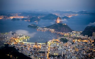 Картинка Бразилия, здания, горы, вечер, огни, дома, побережье, море, Рио-де-Жанейро