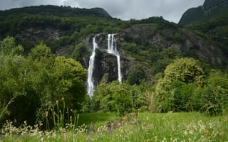 Картинка Водопад, Italy, Lombardia, Ломбардия, Lombardy, Waterfall, Sondrio, Italia