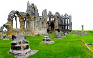 Картинка Аббатство Уитби, развалины, Англия, руины, Whitby Abbey, трава, Северный Йоркшир, England, North Yorkshire