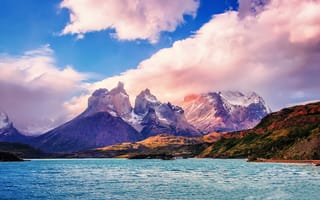Обои Южная Америка, Патагония, небо, Чили, горы, облака, Lake Pehoé, Национальный парк Торрес-дель-Пайне