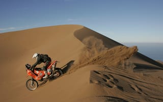 Обои пустыня, мотоцикл, бархан, Дакар, песок, гонщик, ралли