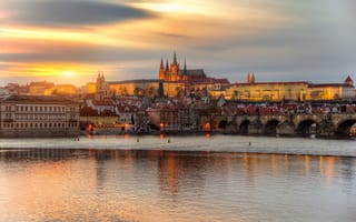 Картинка закат, Прага, апрель