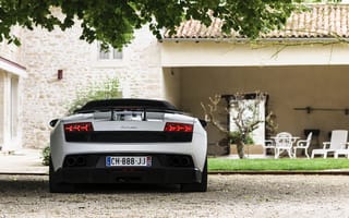 Картинка Lamborghini, Grass, White, Supercar, House, Tree, Performante, Back, LP570-4, 