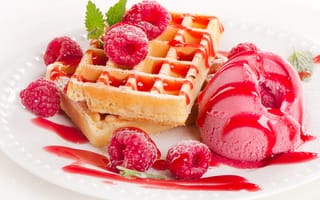 Картинка малина, мороженое, сироп, мята, вафли, сахарная пудра, десерт, сладкое