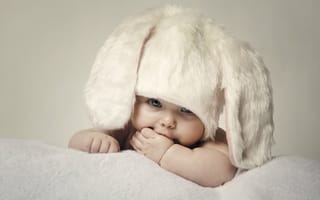 Картинка happy baby, дети, Кролика, счастливый ребенок, очаровательны, hat, большие красивые голубые глаза, children, Cute, шляпы, милый, Child, kid, малыш, Пасха, ребенка, Adorable, Rabbit, big beautiful blue eyes, Easter