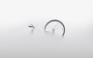 Картинка вода, велосипед, туман