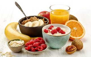 Картинка малина, яблоки, орехи, сок, апельсин, овсяные хлопья, йогурт, бананы