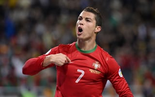 Обои Cristiano Ronaldo, футбол, Реал Мадрид, football, форма, Кристиано Роналдо, Ronaldo, игрок, Роналдо, 7, футболист, Португалия, Real Madrid