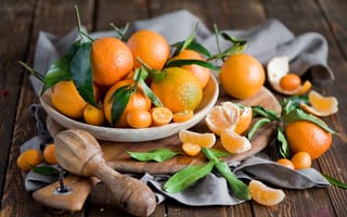 Картинка мандарины, кожура, зима, цитрусы, оранжевые, тарелка, фрукты, кумкват, листья, дольки, Anna Verdina, натюрморт, доска