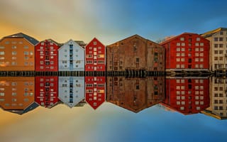 Картинка дома, отражение, Trondheim, Norway