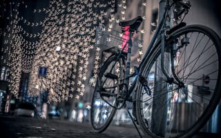 Картинка дорога, улица, город, ночь, боке, велосипед, огни