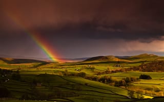 Картинка радуга, поля, дома, небо, холмы, англия, весна
