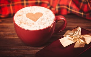 Картинка капучино, сердце, пена, коробочка, красная, подарок, чашка, сердечко, кофе