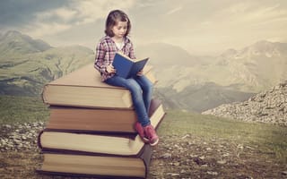 Картинка девочка, чтение, горы, природа, книги