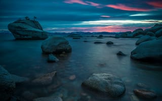 Картинка Bonsai Rock, природа, сумерки, озеро, камни, рассвет, скала, Lake Tahoe