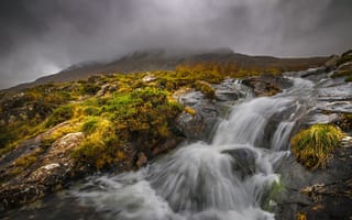 Картинка облака, горы, река, туман, ручей, поток, Сноудония, Уэльс