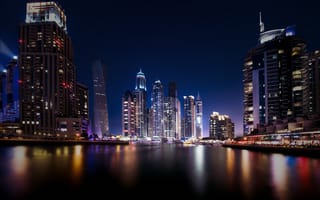 Картинка Dubai Marina, ОАЭ, небоскрёбы, UAE, ночь, огни, Дубай, город, отражения
