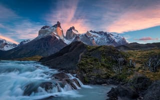 Картинка облака, река, природа, Torres del Paine, Торрес дель Пайне, восход, горы, Chile, Национальный парк, Чили, Патагония