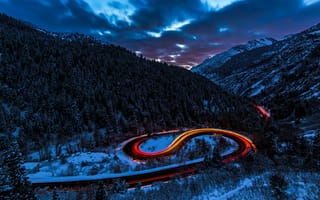 Картинка lights, snowy, clouds, evening, mountains, twilight, winter, nature, dusk, Forest, road, trees, sky, landscape, snow, long exposure