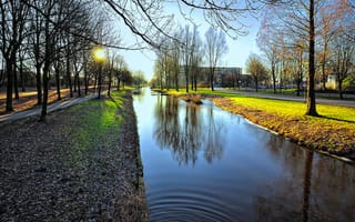 Картинка amsterdam, город, канал, солнце, дома, nederland, амстердам, закат, деревья, нидерланды, отражение