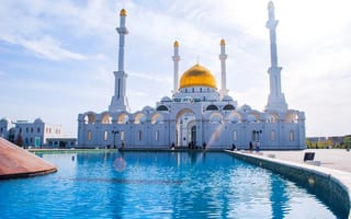 Картинка Астана, мечеть, минарет, люди, фонтан, Казахстан