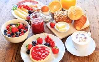 Картинка нарезка, завтрак, ягоды, мюсли, апельсиновый, сок, выпечка, кофе, клубника, джем