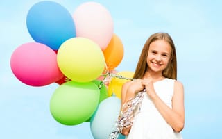 Картинка happy, sky, colorful, радость, smile, шарики, счастье, balloons, девочка, воздушные шары, girl