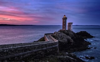 Картинка Франция, скала, маяк, закат, небо, море