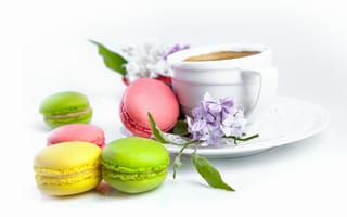 Картинка Макаруны, выпечка, кофе, цветочки, сладость, листики