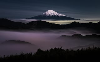 Обои Япония, небо, туман, гора Фуджи, ночь, гора, Фудзияма