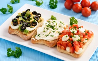 Картинка зелень, еда, оливки, помидоры, сыр, хлеб, бутерброды