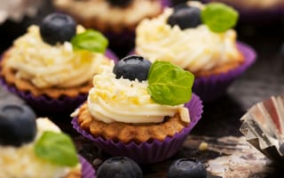 Картинка сладость, крем, кекс, sweetness, cream, ягоды черники, cake, berries of a bilberry