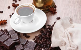 Обои утро, a Cup of coffee, чашка кофе, coffee beans, кофейные зерна, шоколад, chocolate, morning