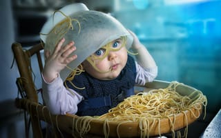 Картинка девочка, беспорядок, макароны, ребенок, спагетти