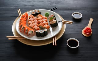 Картинка стол, палочки, напиток, чашка, тарелка, морепродукты, суши