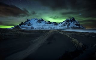 Картинка Стоккснес, северное сияние, Исландия, ночь, горы