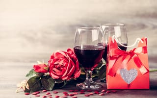 Картинка подарок, valentine's day, red, hearts, love, бокалы, gift, romantic, roses, вино, красные розы