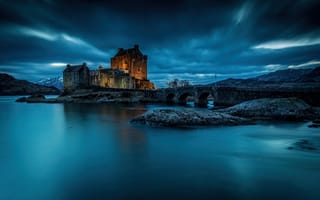 Картинка Замок Эйлен-Донан, мост, Шотландия, Loch Duich, замок, фьорд, Eilean Donan Castle, ночь, вода, Scotland