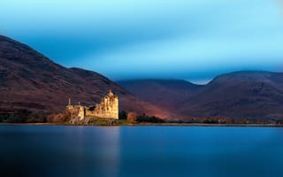 Картинка замок Килхурн, горы, Great Britain, Scotland, дымка, Kilchurn Castle, Loch Awe, Великобритания, lake, озеро, Шотландия