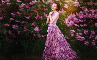 Картинка Lilac dreams, платье, сирень, цветы, девушка