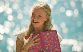 Картинка мелодрама, комедия, мюзикл, Amanda Seyfried, Добро пожаловать под венец, Аманда Сайфред, семейный, Mamma Mia