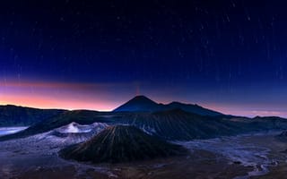 Картинка Indonesia, Бромо, Индонезия, Ява, звезды, ночь, вулкан, небо, Bromo-Tengger-Semeru National Park