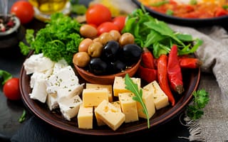 Картинка сыр, перец, оливки, ассорти