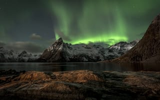 Картинка Aurora Borealis, mountains, Lofoten, горы, Норвегия, Norway, Лофотенских островах